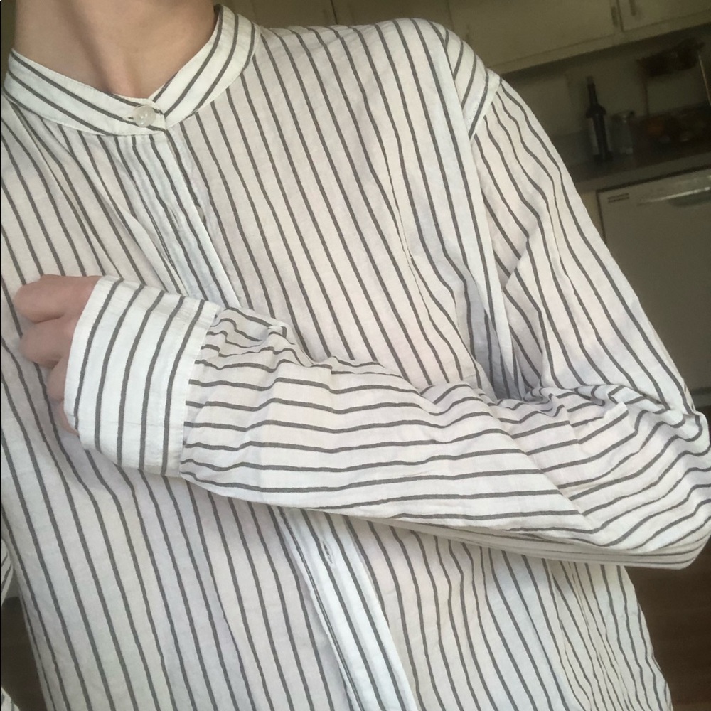Long sleeve striped shirt
